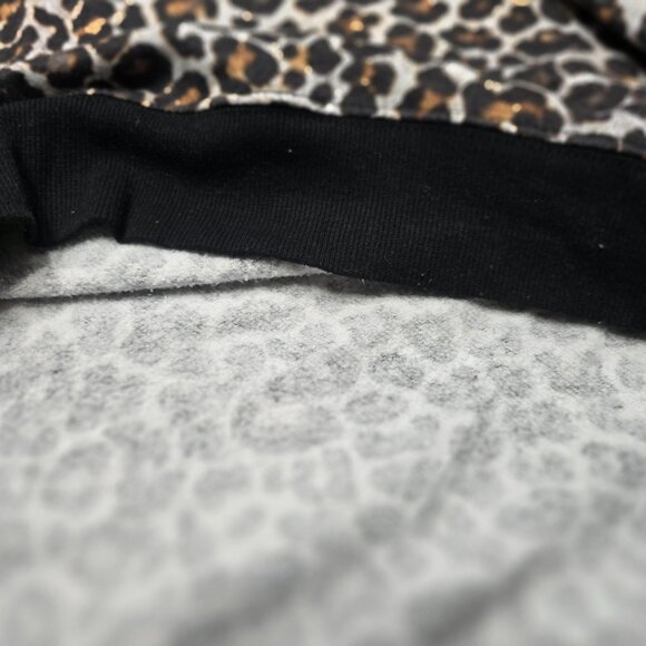 Cato Women's Collared Leopard Sweater - Picture 5 of 8